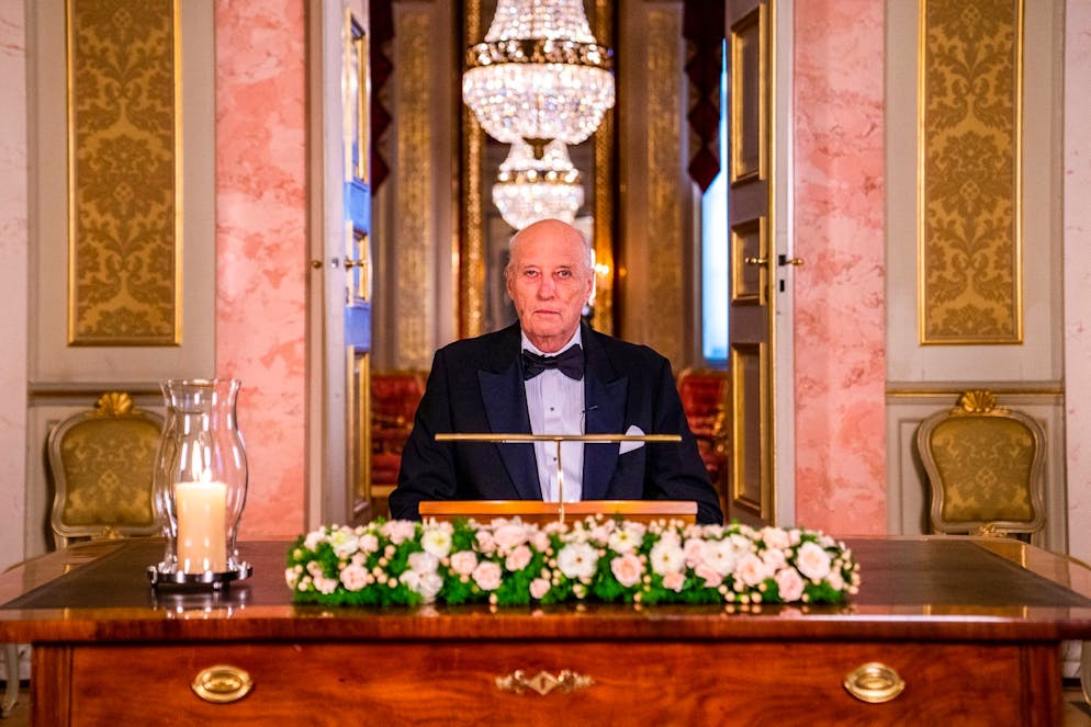 Prinzessin Märtha Louise und ihr Schamane Durek Verrett. Harald V., König von Norwegen, bei einer Ansprache zu seinem 30. Thronjubiläum 2021. Der Monarch gab seiner Tochter grünes Licht für die Hochzeit.