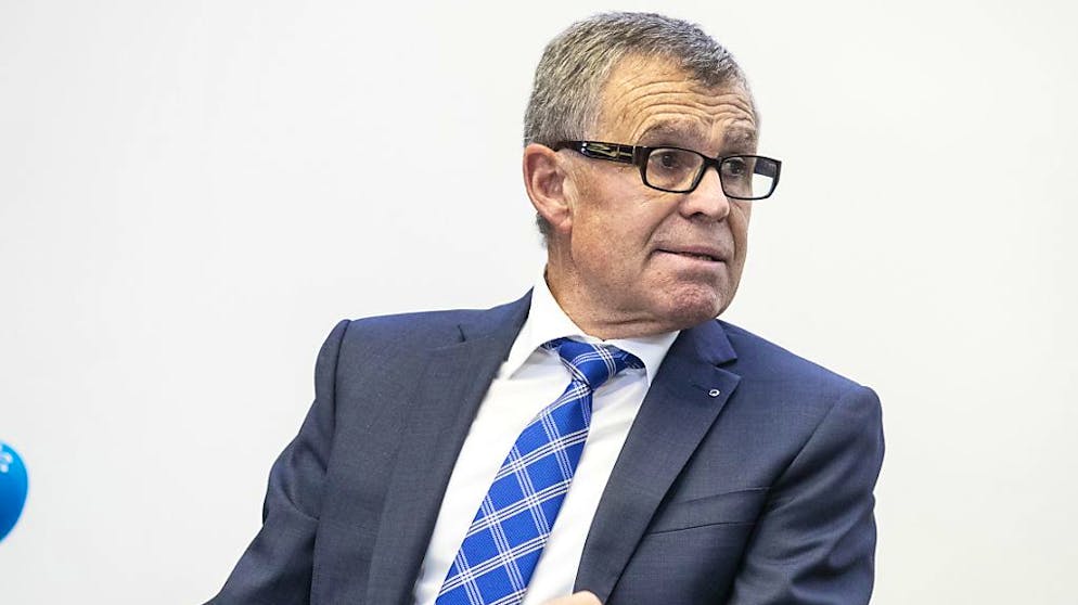 Am Montag informierte der Zürcher Finanzdirektor Ernst Stocker (SVP) über den Stand des kantonalen Härtefallprogramms. (Archivbild)