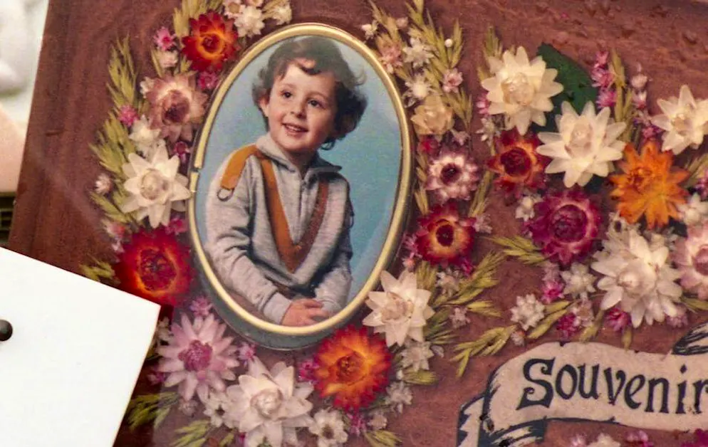 Le 16 octobre 1984, le corps du petit Grégory, âgé de quatre ans, était retrouvé pieds et poings liés dans la Vologne (Vosges).