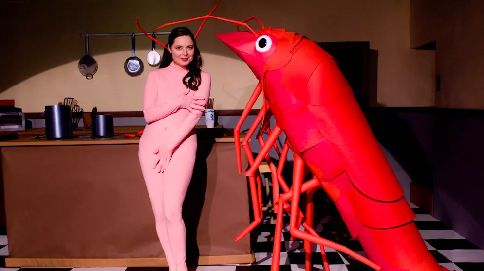 Von Hollywood zum Drehen «grüner Pornos». Isabella Rossellini hat sogar einen Master in Tierverhaltens- und Tierkommunikations-Forschung. Für den Sundance Channel hat sie das Gelernte in die Video-Monolog-Reihe «Green Pornos» umgesetzt.