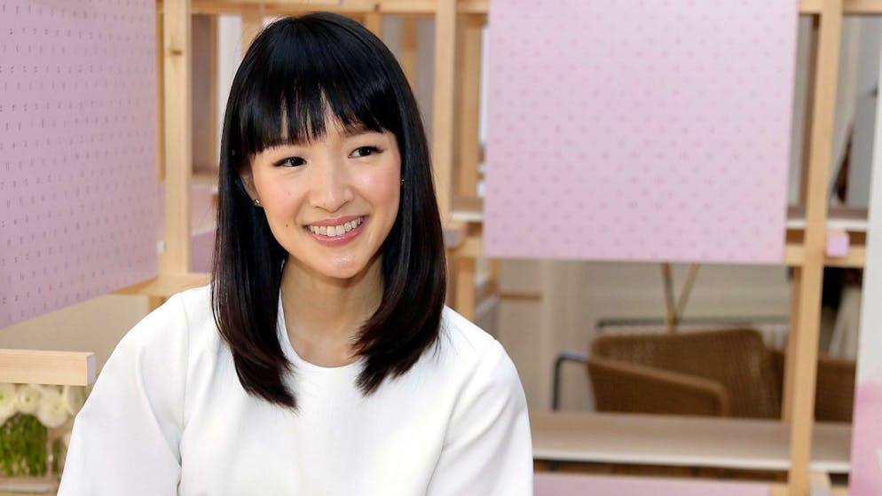 Marie Kondo. «Ordnung im Zuhause schützt uns vor der chaotischen Welt»