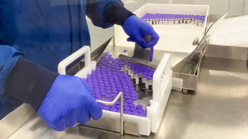 epa08853138 A handout photo made available on 30 November 2020 by pharmaceutical company Pfizer shows vials of Covid-19 vaccine in an undisclosed laboratory on16 November 2020. According to reports Pfizer and German pharmaceutical company BioNTech have asked the US Federal Drug Administration for an Emergency Use Authorization to begin distributing the vaccine. The FDA is scheduled to consider the request on 10 December 2020. EPA/PFIZER HANDOUT HANDOUT EDITORIAL USE ONLY/NO SALES