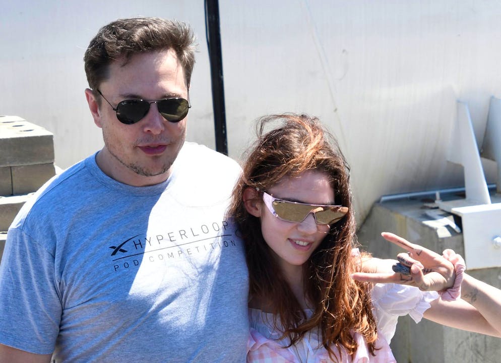 Der Sohn von Elon Musk und Grimes sieht jetzt ein bisschen wie ein Wikinger aus.