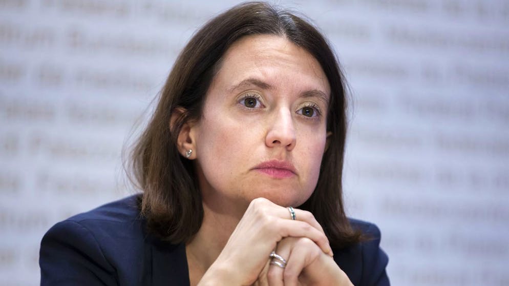 Nora Kronig, Leiterin Abteilung Internationales BAG, waehrend einer Medienkonferenz zur aktuellen Situation des Coronavirus, am Dienstag, 5. Januar 2021 in Bern. (KEYSTONE/Peter Klaunzer)