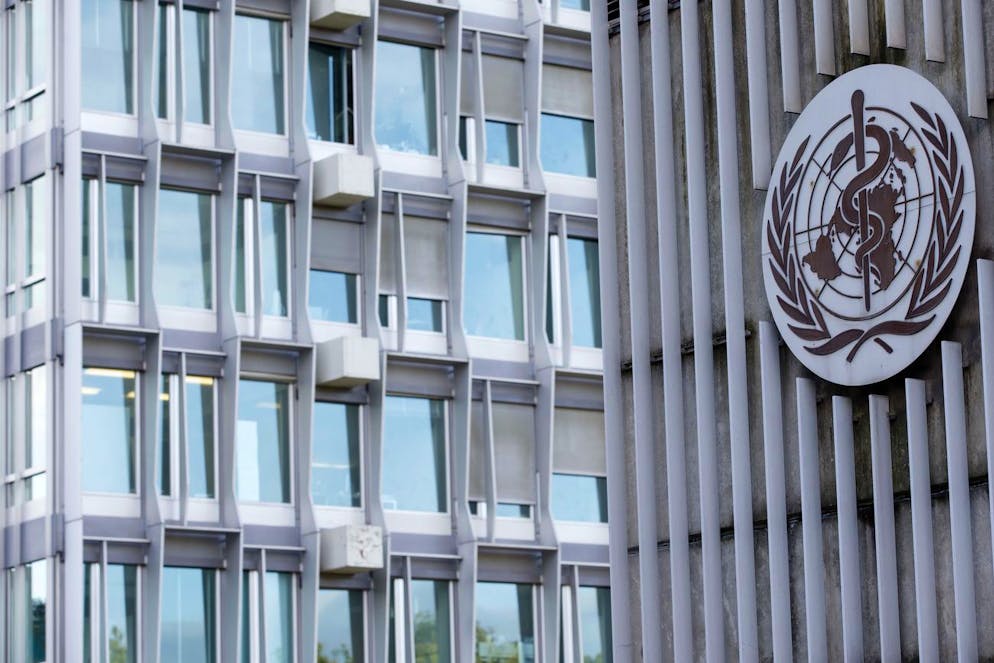 The logo of the World Health Organization is seen, at the headquarters of the World Health Organization (WHO) in Geneva, Switzerland, Wednesday, August 27, 2014. (KEYSTONE/Salvatore Di Nolfi)