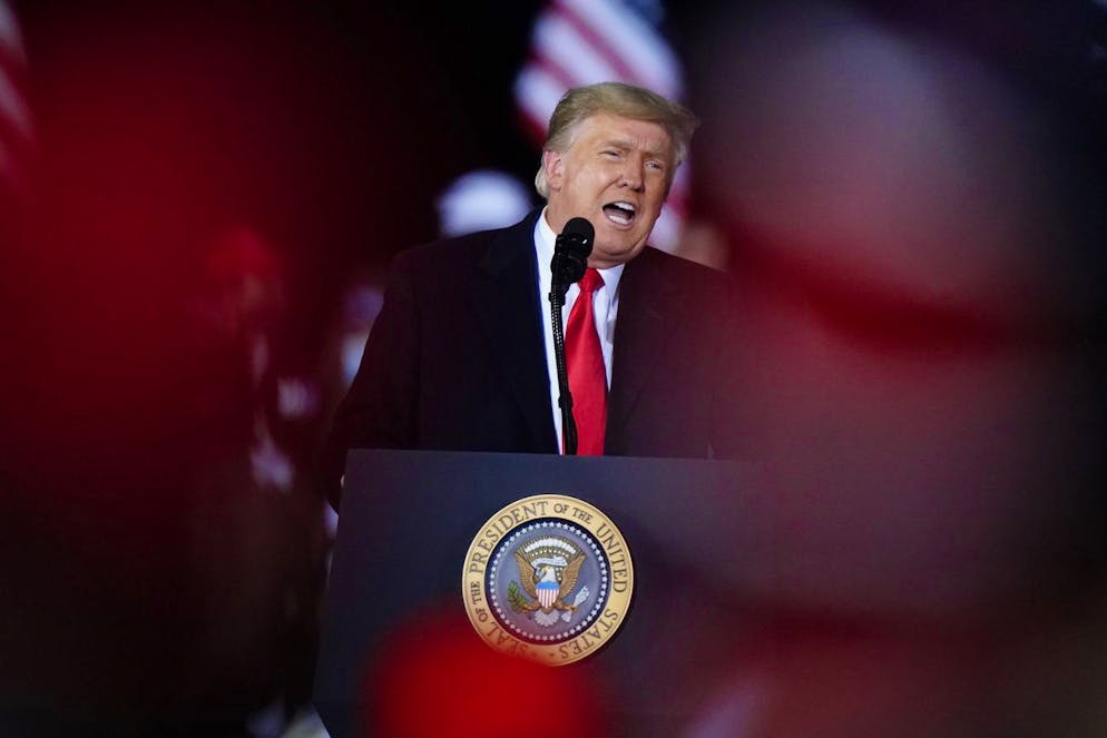 Längste Videos nach Tag: kelly trump Längste Videos nach Tag: kelly trump
