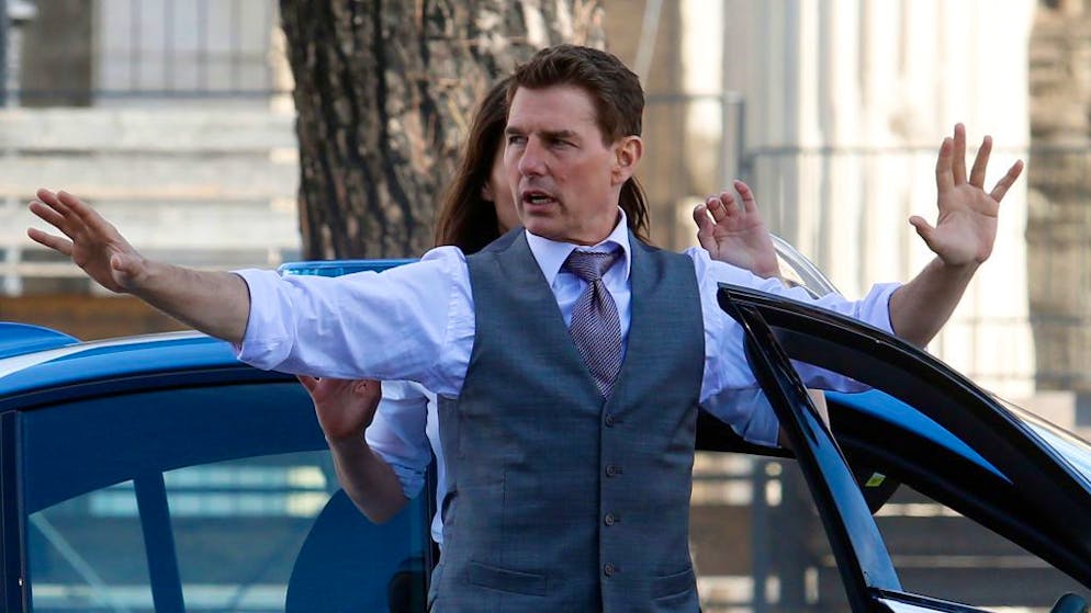 Tom Cruise muss sich im Gegensatz zu russischen Filmschaffenden zunächst mit Drehs auf der Erde begnügen.