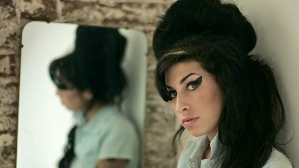 Le père d'Amy Winehouse, qui s'estimait lésé par la vente de vêtements et objets ayant appartenu à la défunte chanteuse, a perdu lundi son procès contre deux amies de sa fille, selon le jugement de la Haute Cour de Londres. (Archives).