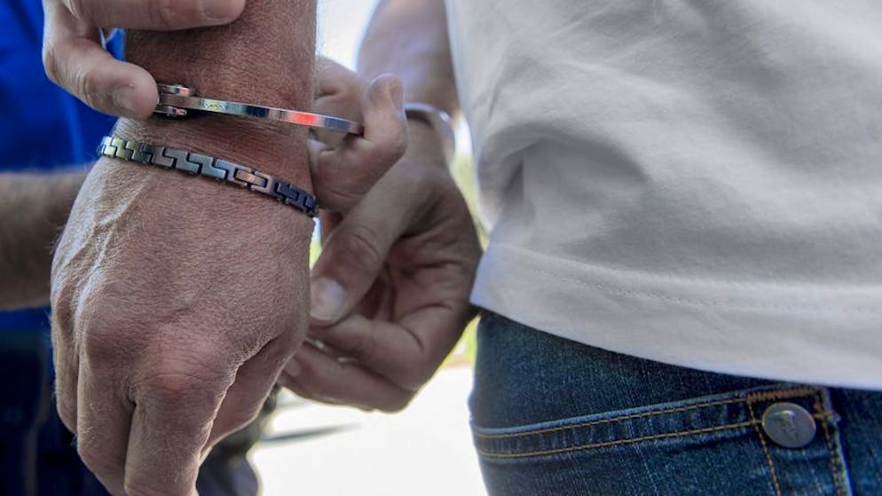 Matériel saisi. Un pédocriminel présumé interpellé à Neuchâtel