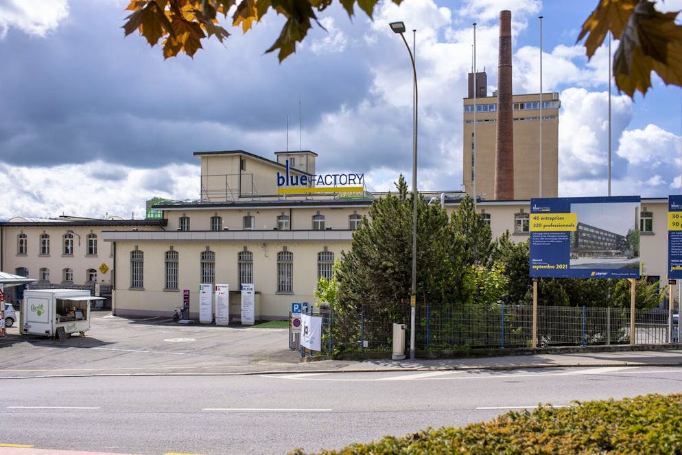 Die Bluefactory, das im Zentrum der Stadt Freiburg gelegene Innovationsquartier, am Dienstag, 18. Mai 2021, in Fribourg. (KEYSTONE/Marcel Bieri)