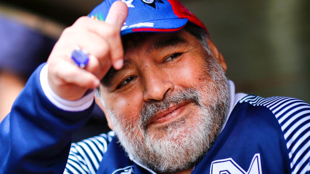 Maradona. Morla: «Pessime cure mediche, abbandonato dalle sue figlie»