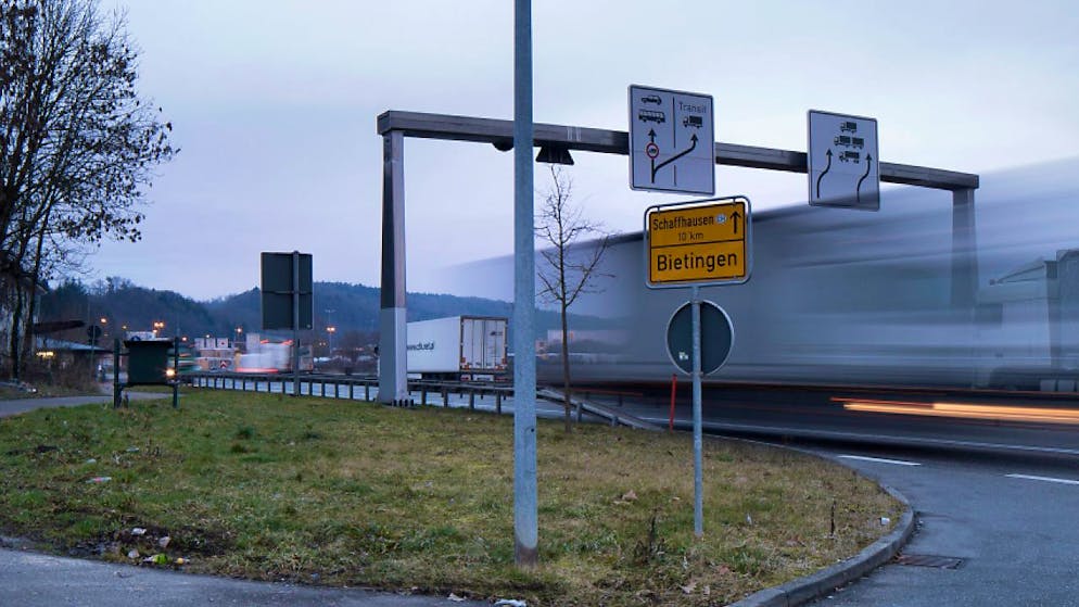 La frontiera tra Svizzera e Germania, a Thayngen (SH), è stata chiusa attorno alle 5.00 in entrambe le direzioni (foto d'archivio)