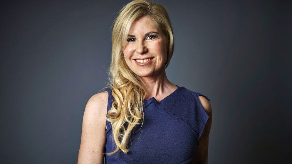 Denise Biellmann spricht in einem Podcast über ihr Leben als Eislaufkünstlerin und den frühen Tod ihrer Schwester. 