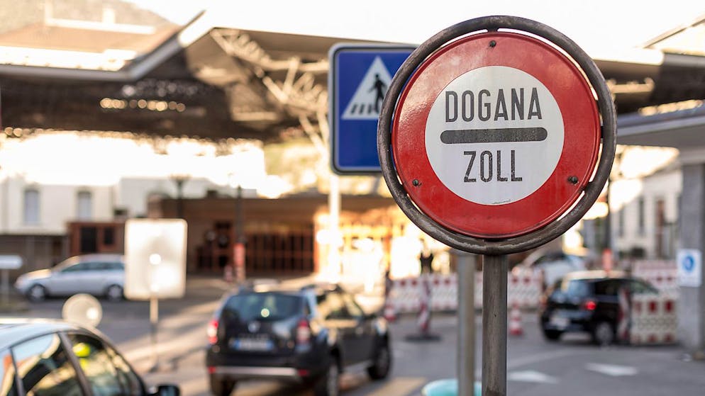Il numero di frontalieri (permesso G) è salito anche nel terzo trimestre del 2021 (foto d'archivio)