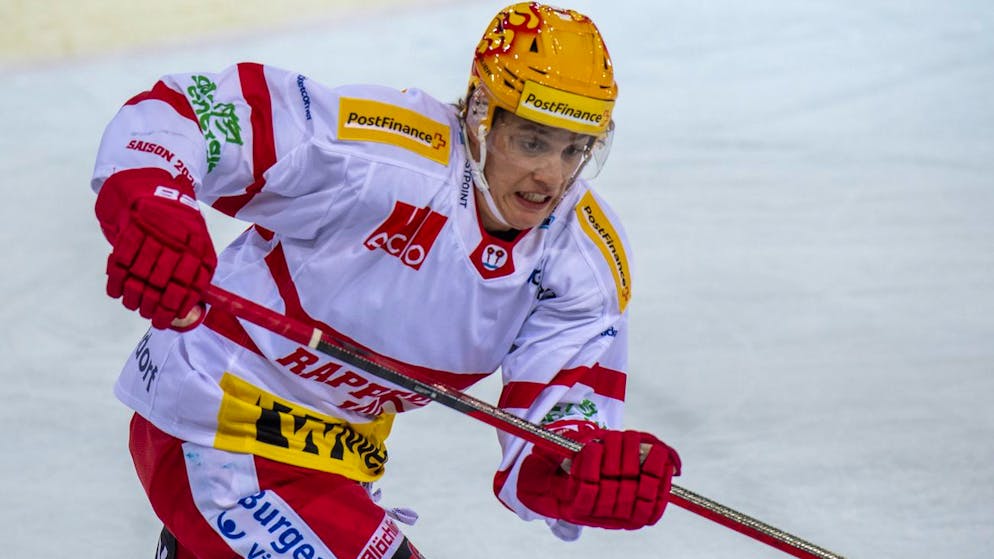 Rapperswils Topscorer Nando Eggenberger, waehrend dem Meisterschaftsspiel der National League, zwischen den SCL Tigers und dem SC Rapperwil-Jona Lakers, am Freitag 24. September 2021, im Ilfisstadion in Langnau. (PostFinance / KEYSTONE/ Marcel Bieri)