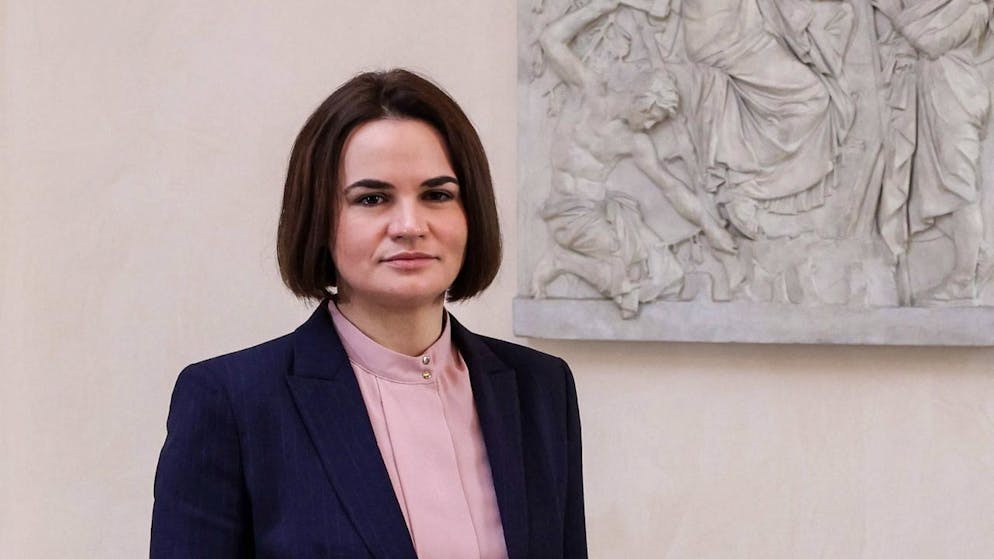 Per la leader dell'opposizione bielorussa Svetlana Tikhanovskaya (nella foto d'archivio) il presidente Lukashenko sta bluffando: bloccare il transito di gas verso l'Europa "è un danno più per la Bielorussa che per l'Unione europea".