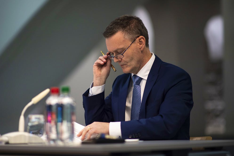 Juerg Eberle, Leiter Migrationsamt St. Gallen, an einer Medienkonferenz ueber die Migrationslage an der Ostgrenze der Schweiz, am Mittwoch, 17. November 2021, im Pfalzkeller in St. Gallen. Seit dem Sommer gelangen vermehrt afghanische Fluechtlinge an den Grenzbahnhof in Buchs. (KEYSTONE/Gian Ehrenzeller)