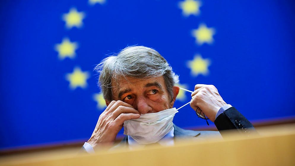 Il presidente del Parlamento europeo David Sassoli ha riproposto la possibilità di lavorare a distanza ai suoi membri