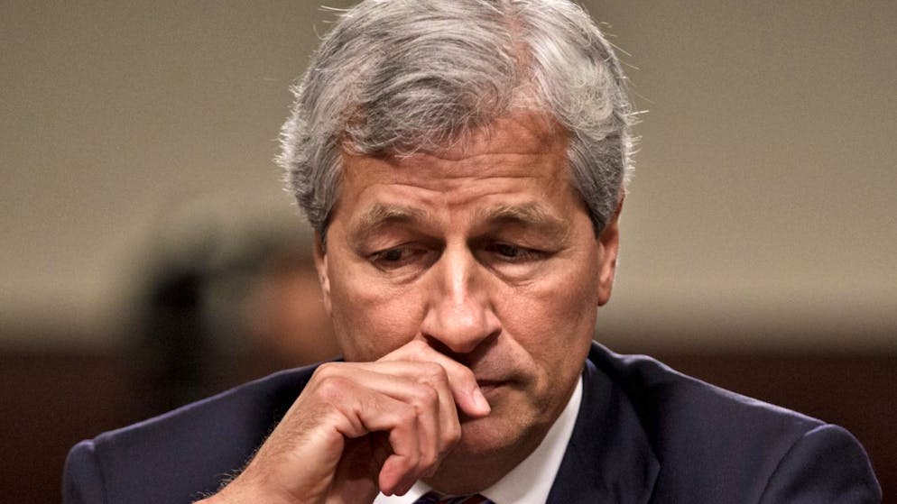 Jamie Dimon si è mostrato contrito.