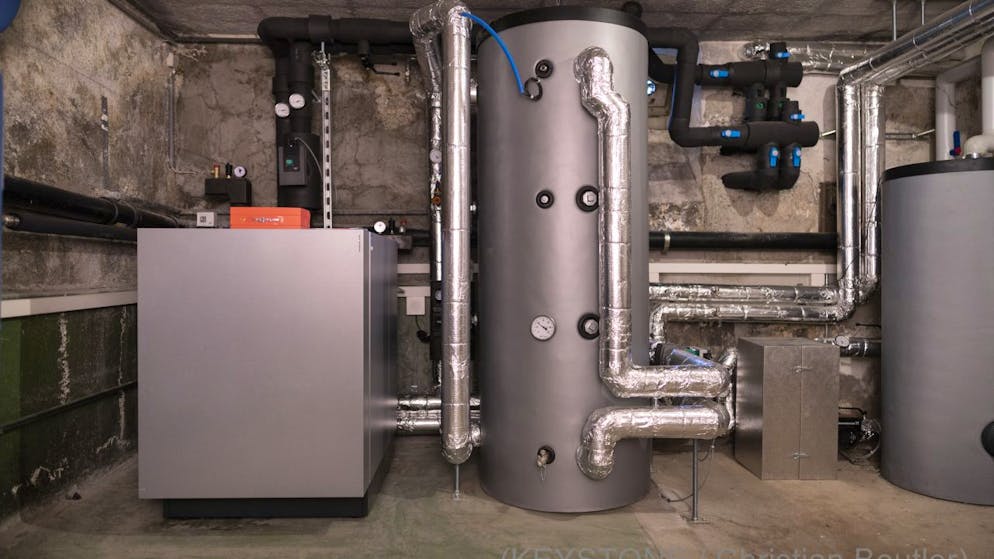 Una termopompa in un edificio rinnovato a Zurigo.