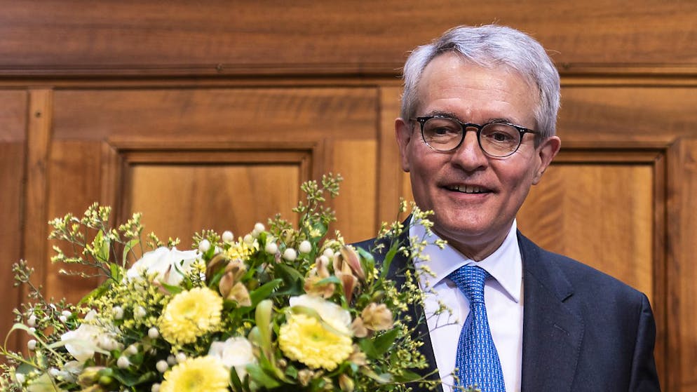 Un raggiante Thomas Hefti poco dopo la brillante elezione alla presidenza del Consiglio degli Stati.
