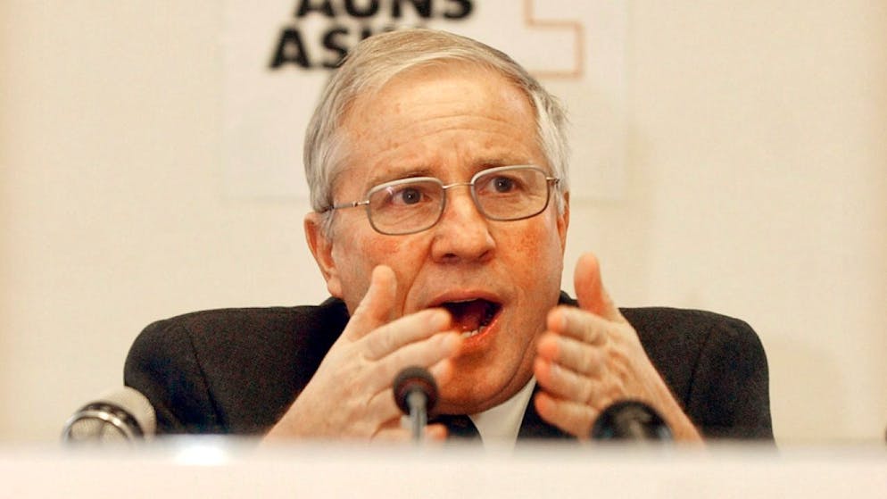 Christoph Blocher è stato fondatore e presidente dell'ASNI. (Immagine d'archivio del 2002)