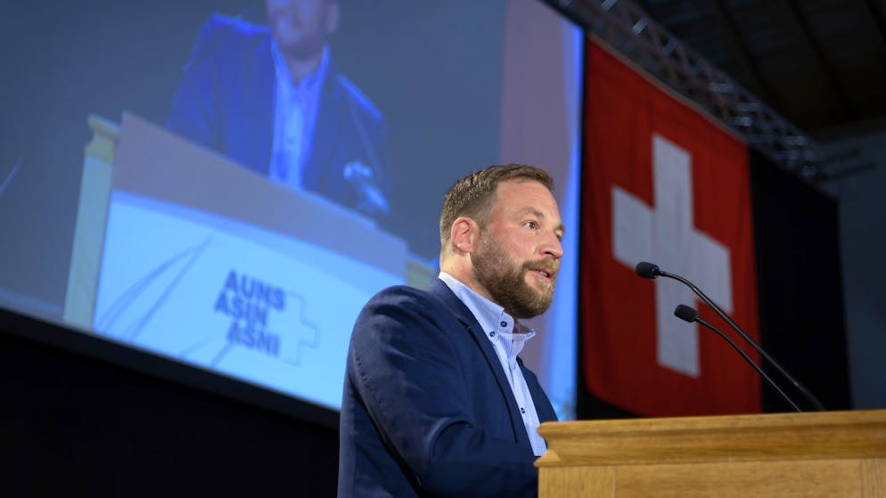 Lukas Reimann, SVP-Nationalrat und AUNS-Praesident, spricht waehrend einer AUNS Polit-Tagung unter dem Titel