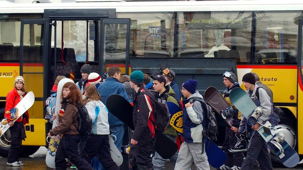 Les centres régionaux devront inciter les écoles à organiser davantage de camps de sports d’hiver et contribuer ainsi à la promotion du sport populaire (image d'illustration).