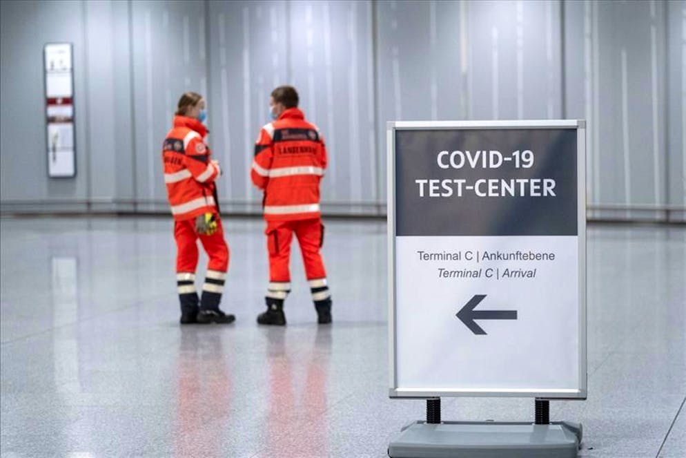 Sono aumentati ancora i casi accertati di Covid-19 nei Grigioni