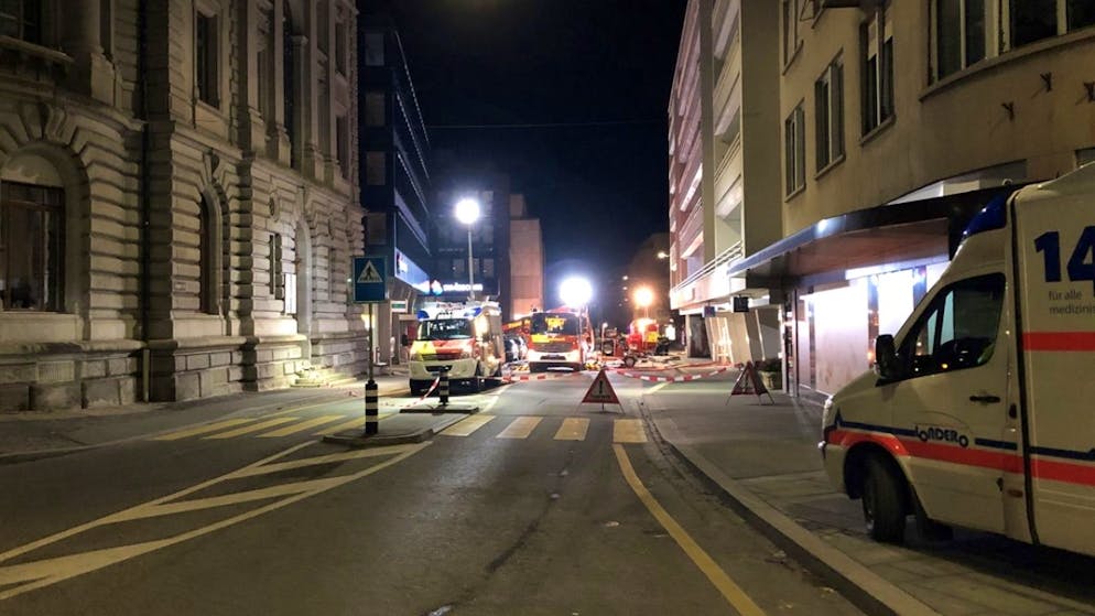 Un incendio è divampato ieri sera in un edificio abitativo di Coira