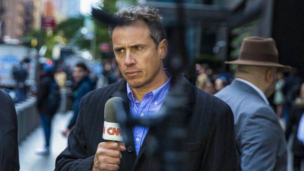 Chris Cuomo è stato licenziato in tronco dalla Cnn.
