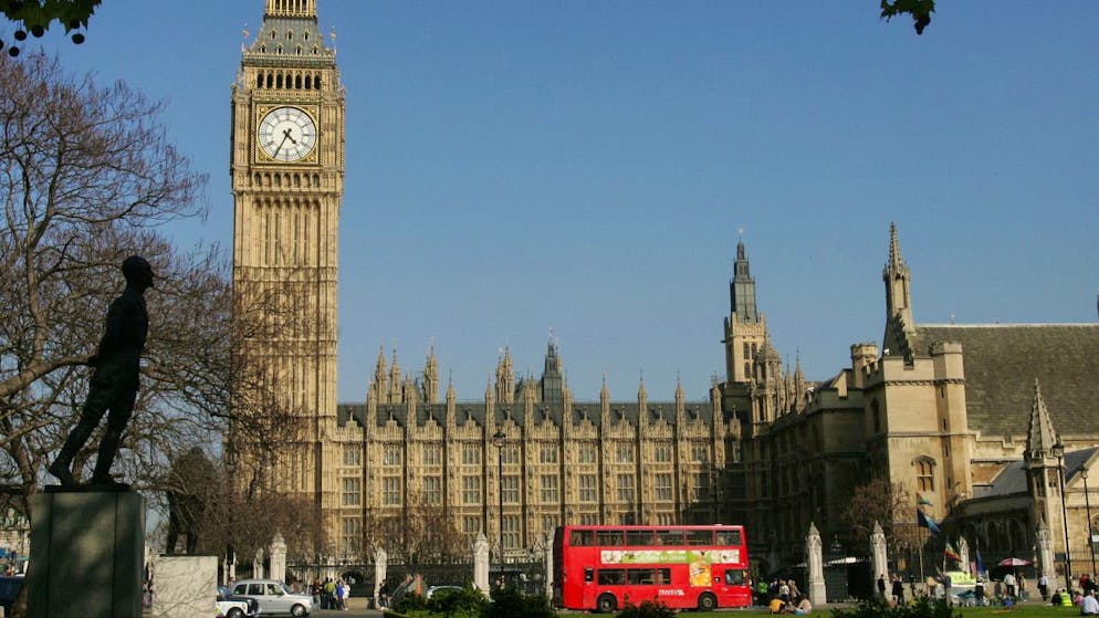 Sandalo a Westminster per il ritrovamento di tracce di cocaina