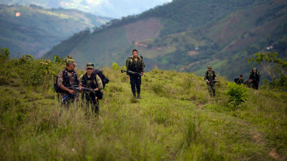 Hernan Dario Velasquez était réapparu en 2019, en tenue de camouflage, pour annoncer son retour aux armes (cliché symbolique/Keystone archives).