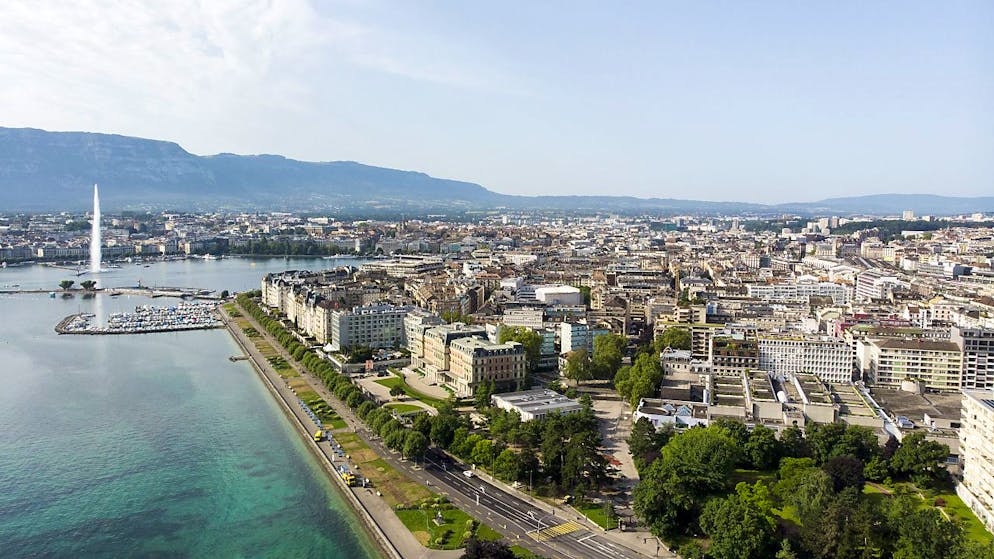La Svizzera accoglie molti organismi internazionali, in particolare a Ginevra.