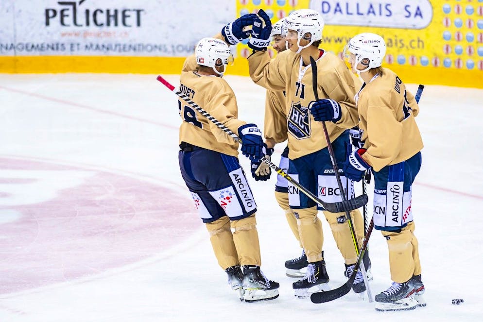 La Chaux-de-Fonds est troisième du classement de Swiss League. Les Abeilles ont battu Sierre 5-2 à Graben.