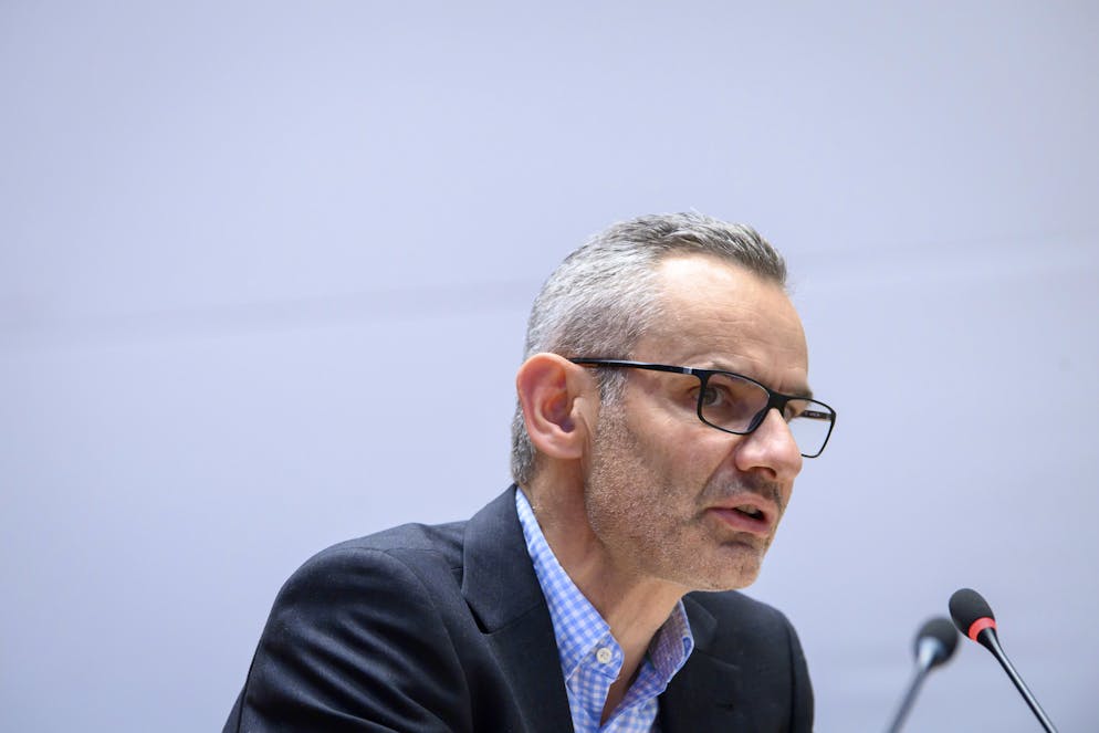 Urs Karrer, Vizepraesident, National COVID-19 Science Task Force, spricht an einem Point de Presse zur Covid 19 Situation, am Dienstag, 7. Dezember 2021. (KEYSTONE/Anthony Anex)