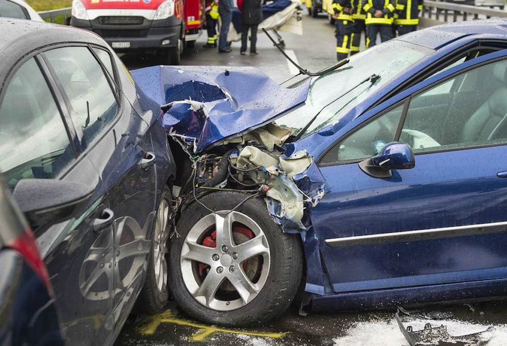 La vitesse joue encore un rôle plus important dans les accidents de la circulation qui surviennent en Suisse alémanique ou en Suisse romande qu'au Tessin. (image d'illustration)