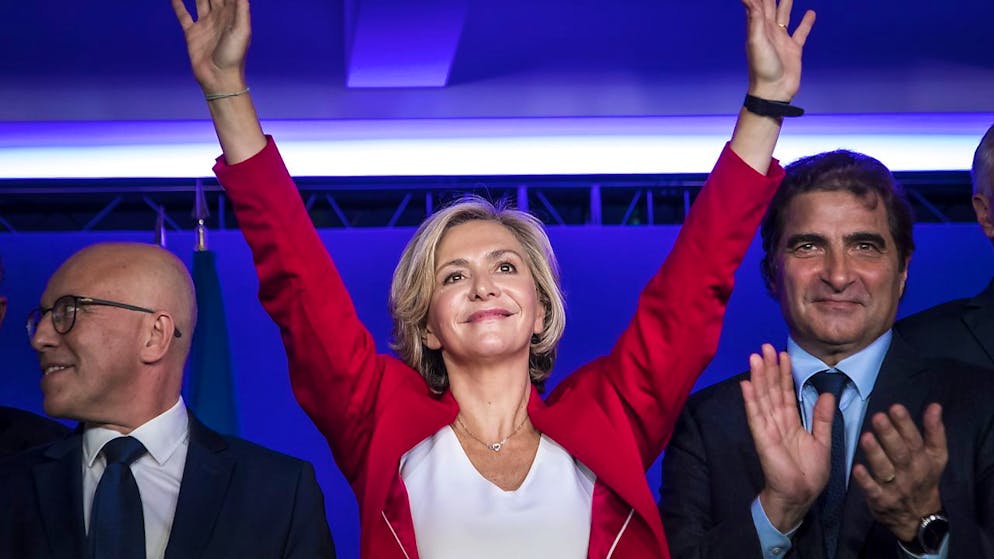 Valérie Pécresse batterebbe Macron alle presidenziali del prossimo aprile.