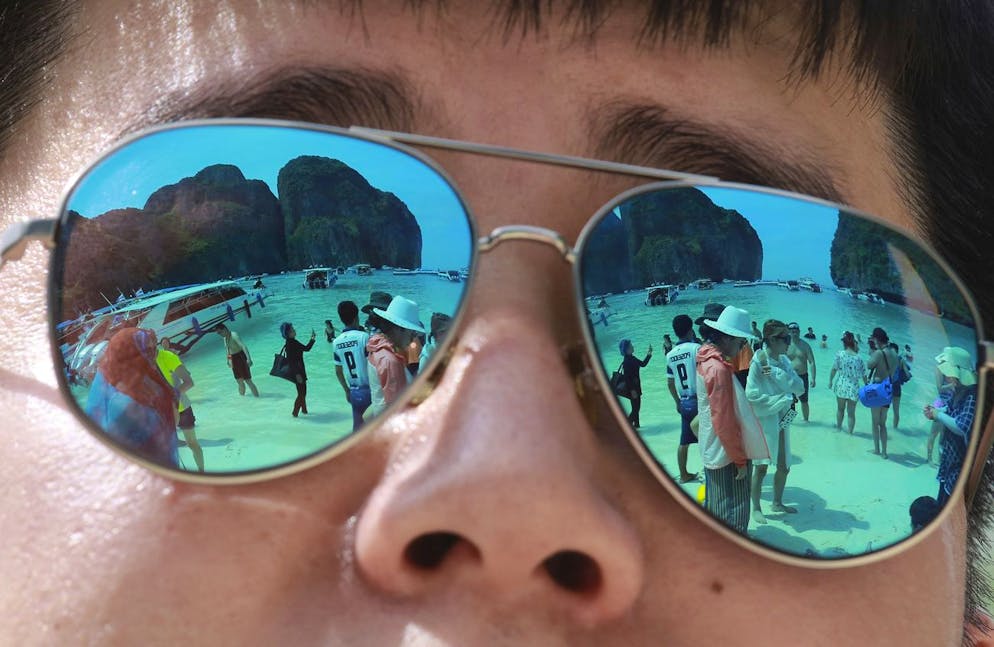 Le parc national marin de Phi Phi, ses plages de sables blancs et ses récifs coralliens, attiraient chaque année plus de deux millions de visiteurs avant la pandémie. (archives)