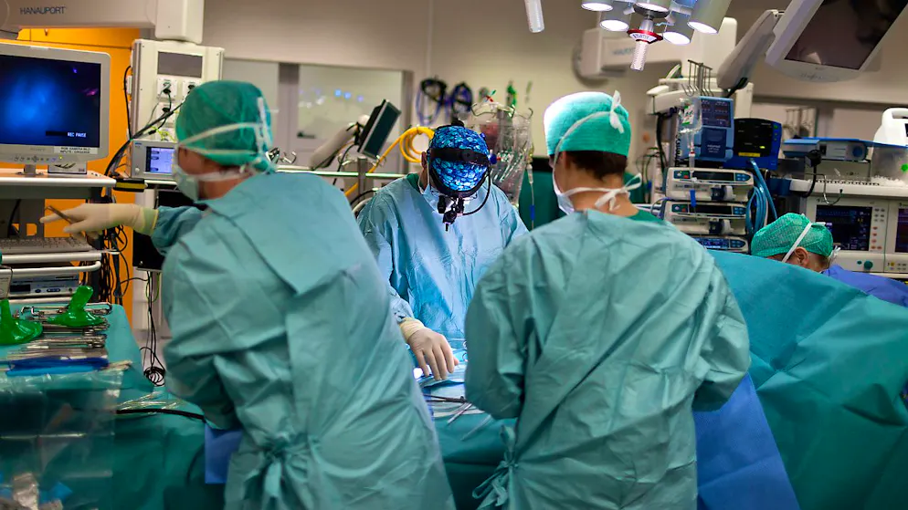 Neue Zahlen zeigen. Chefärzte verdienen Millionen – auf Kosten der Prämienzahler