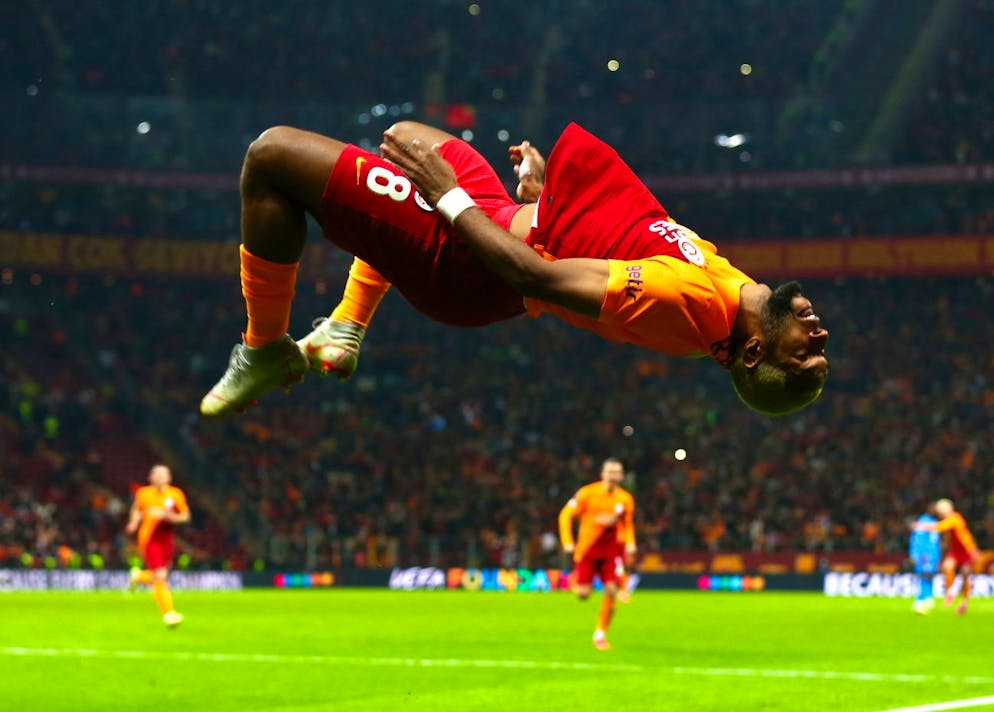 epa09620900 Galatasaray's Ryan Babel celebrates after scoring the 4-1 lead during the UEFA Europa League group E match between Galatasaray and Olympique Marseille in Istanbul, Turkey, 25 November 2021. EPA/TOLGA BOZOGLU