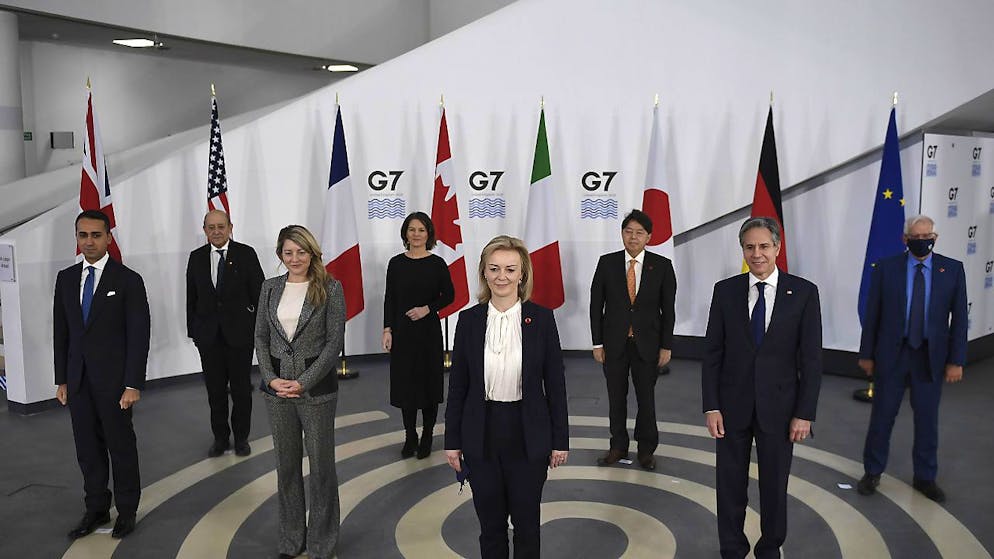 Les ministres des affaires étrangères du G7 à Liverpool: de g. à dr. Luigi Di Maio (Italie), Jean-Yves Le Drian (France), Melanie Joly (Canada), Annalena Baerbock (Allemagne), Liz Truss (GB), Yoshimasa Hayashi (Japon), Antony Blinken (USA) et le commissaire européen Josep Borrell.