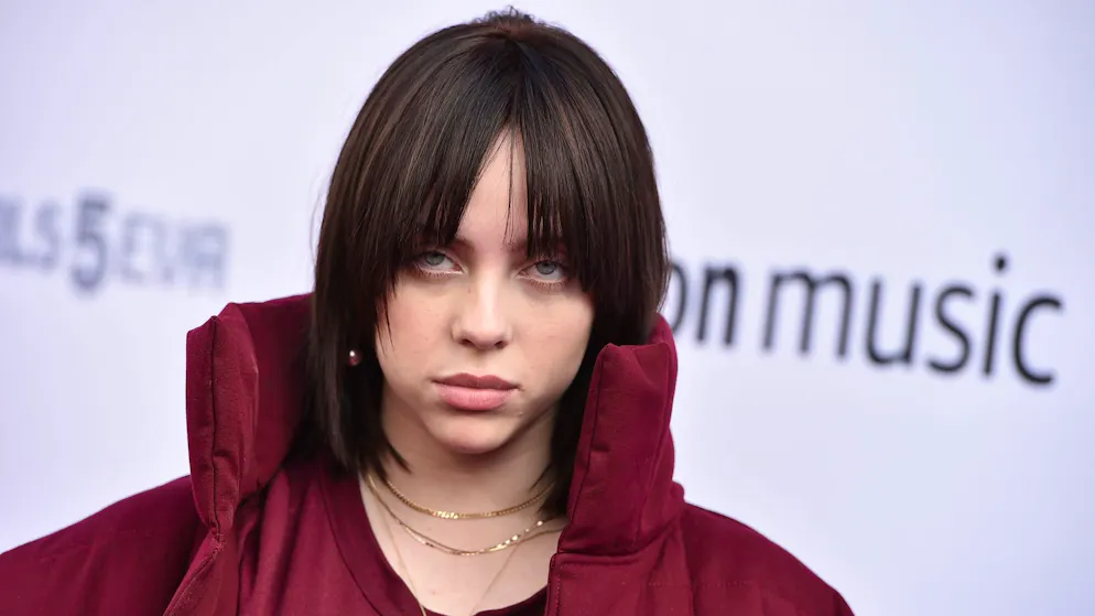 Billie Eilish wirbt fürs Impfen.