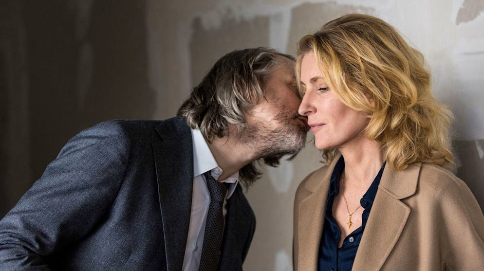 Diese Udo-Lindenberg-Mythen sind wahr. Charlotte Lindholm (Maria Furtwängler) und ihr Hamburger Kollege Ruben Delfgau (Jens Harzer) kommen sich näher.