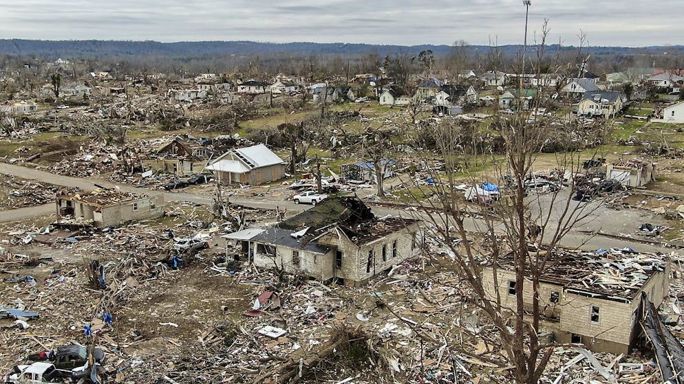La devastazione causata dai tornado in Kentucky nel week-end.