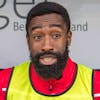 Sions Johan Djourou sitzt auf der Ersatzbank, waehrend des Fussball Meisterschaftsspiels der Super League zwischen dem FC Thun und dem FC Sion, am Sonntag, 26. Januar 2020, in der Stockhorn Arena in Thun. (KEYSTONE/Daniel Teuscher)