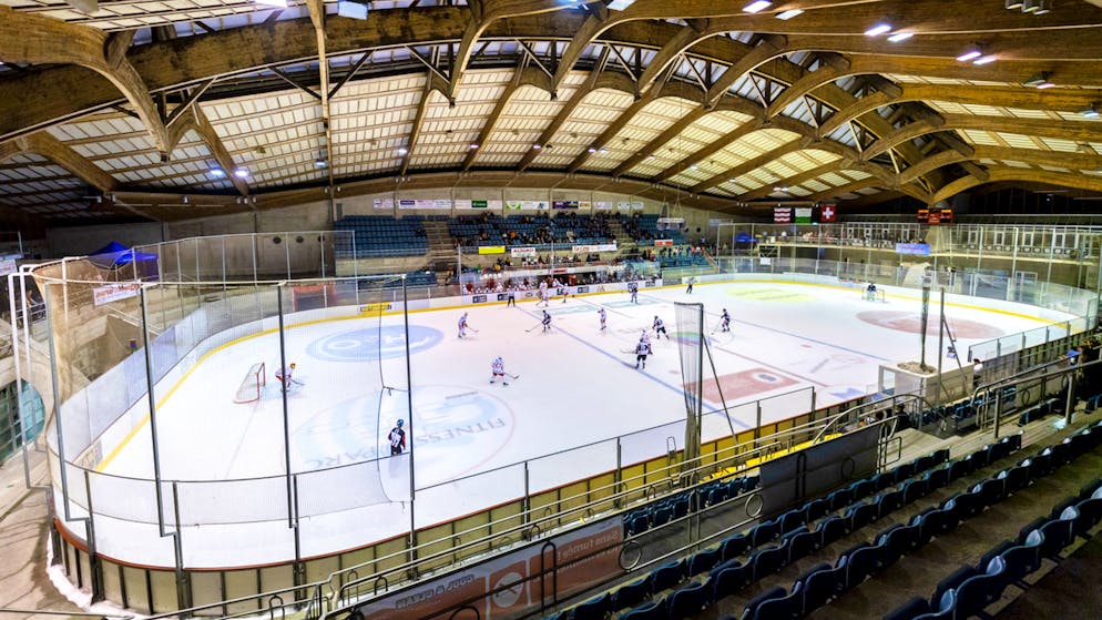 Les championnats amateurs de hockey sur glace (ici la patinoire de Morges) sont à l'arrêt jusqu’au 27 janvier 2022 au moins.