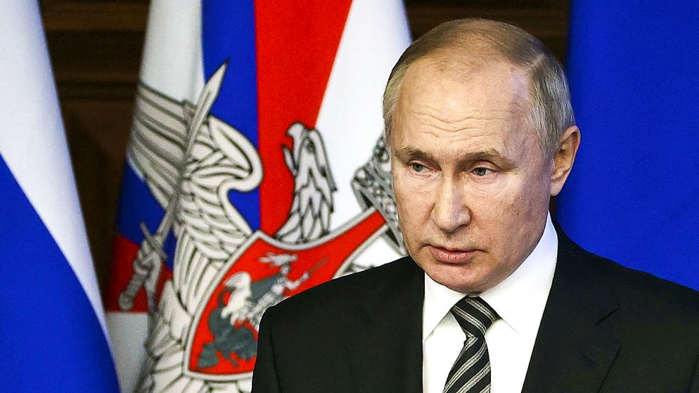 Vladimir Poutine a promis mardi une réponse russe "militaire et technique" si ses rivaux occidentaux ne cessent pas leur politique jugée menaçante.