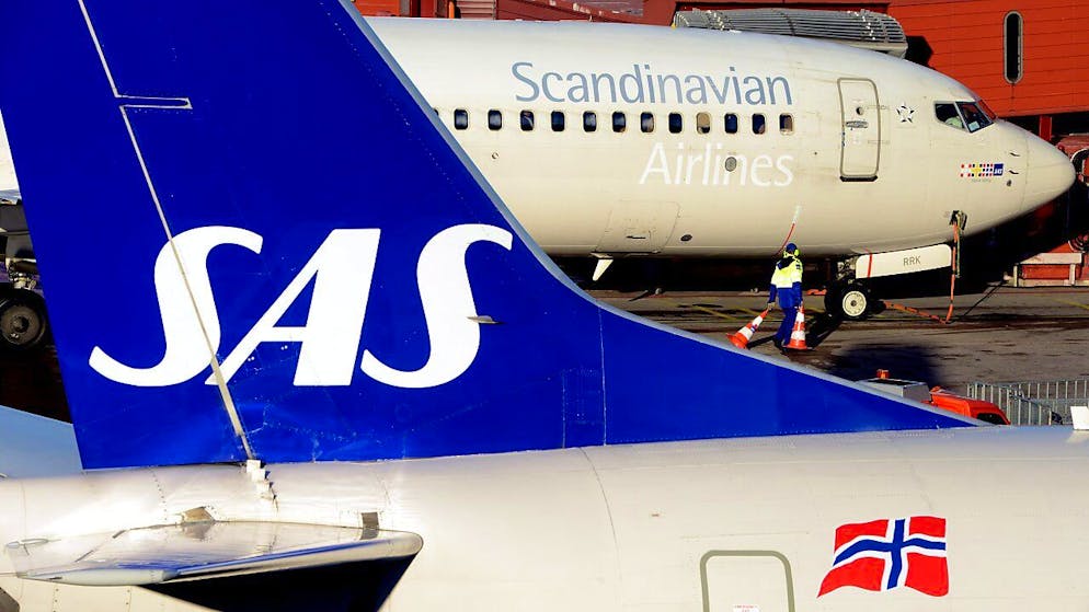 La compagnie aérienne scandinave SAS doit annuler une dizaine de vols mercredi au départ de Stockholm, après une trentaine la veille dans le monde, en raison notamment de l'absence de salariés affectés par le Covid-19 ou des recommandations sanitaires. (archives)