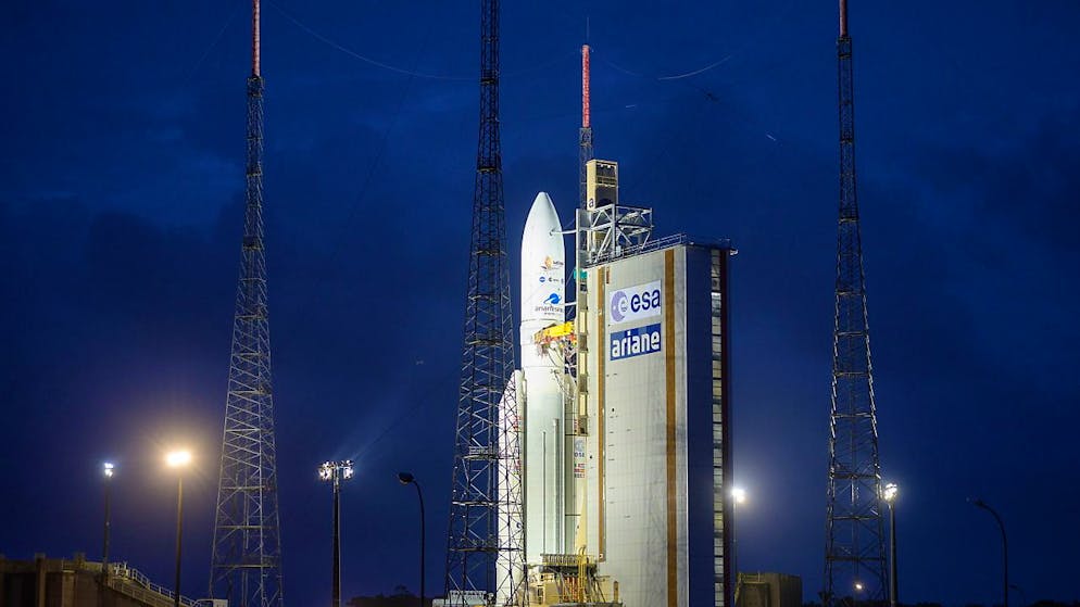 Il telescopio spaziale James Webb è in viaggio per lo spazio da dove trasmetterà sensazionali immagini satellitari sull'universo.